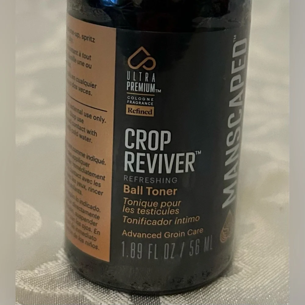 MANSCAPED Crop Preserver® Ball Deodorant And Crop Reviver® Ball Toner Package
